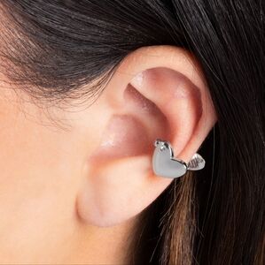 Papparazzi Silver Heart Ear Cuff